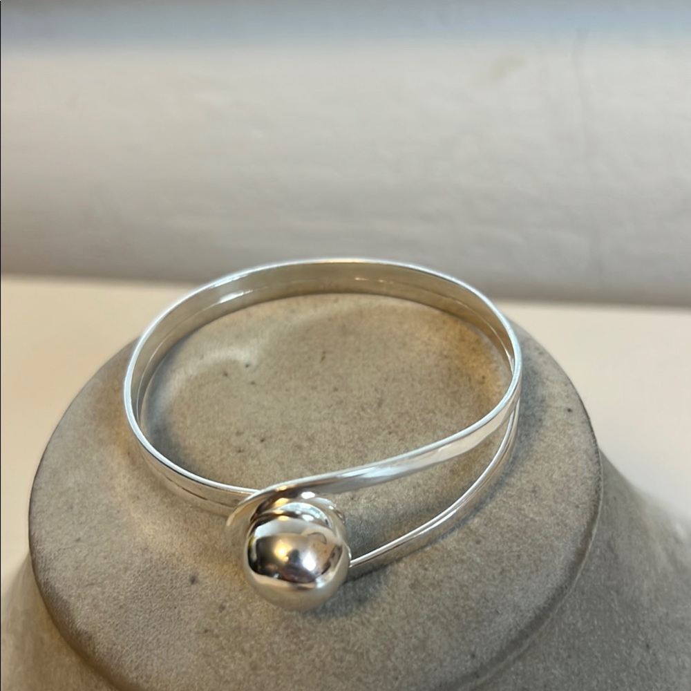 Silver Bangle Bracelet